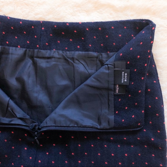 Polka Dot Winter Mini Skirt - Picture 3 of 4